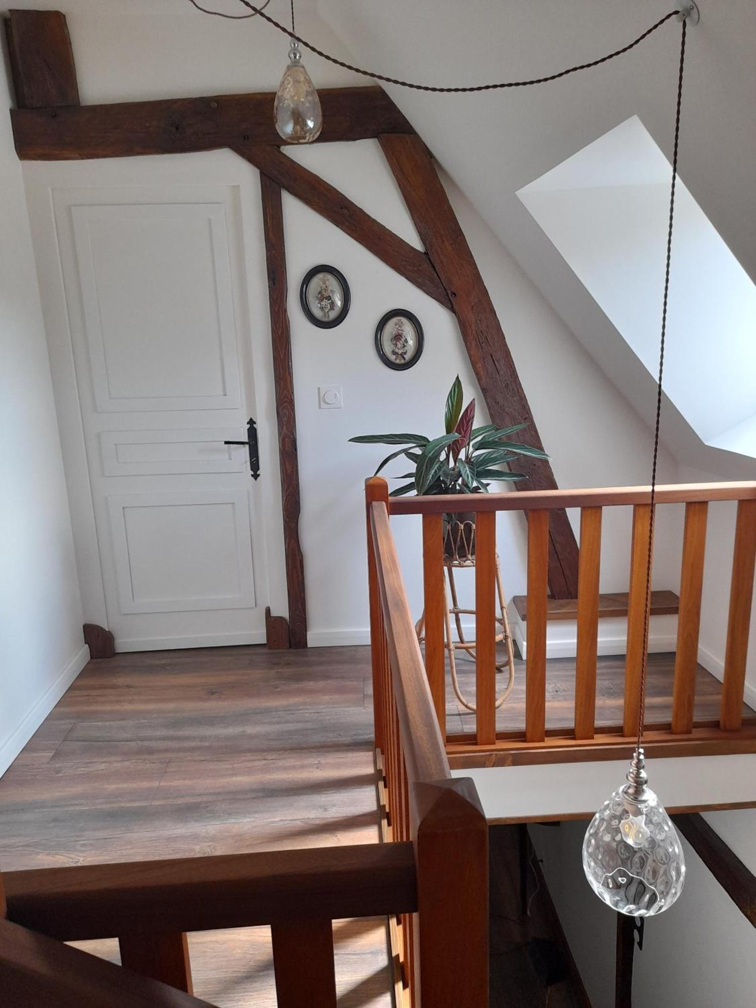 Aux Sources De Ouanne Bed and Breakfast Exteriör bild