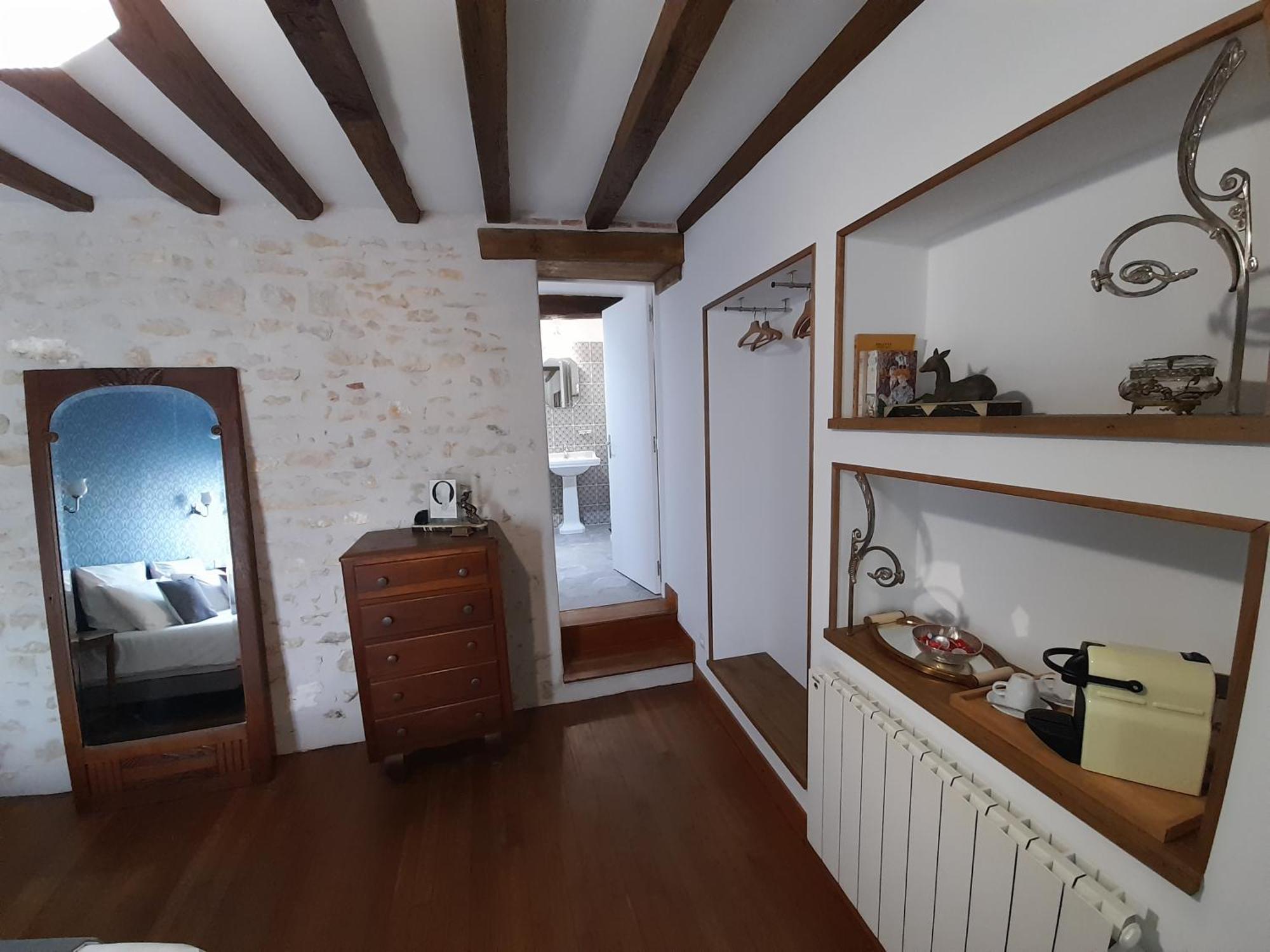 Aux Sources De Ouanne Bed and Breakfast Rum bild