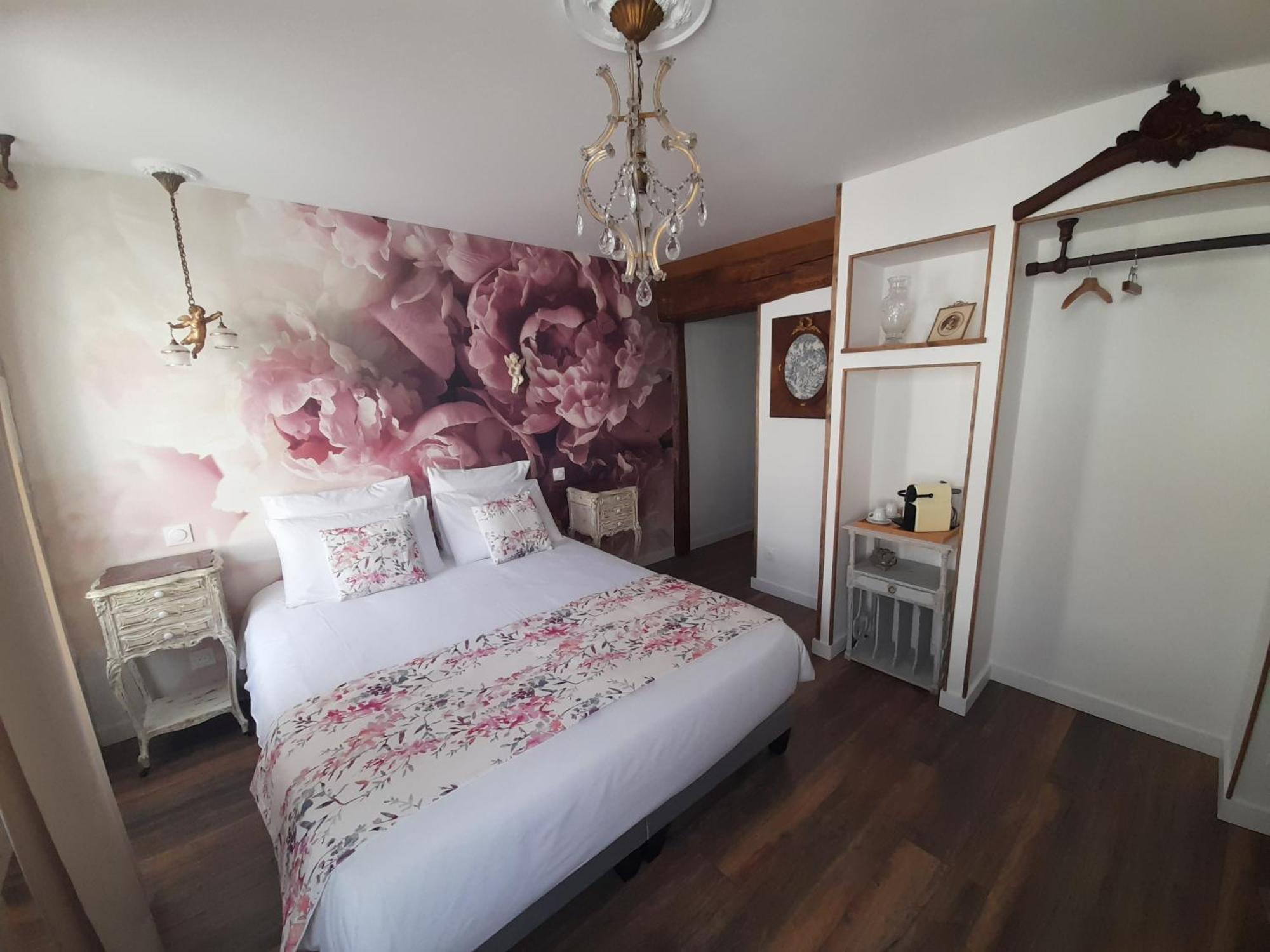 Aux Sources De Ouanne Bed and Breakfast Rum bild